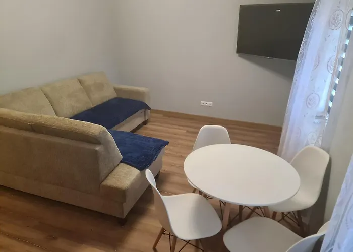 Mieszkanie Do Wynajęcia Justyna *